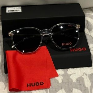 HUGO Gray Sunglasses